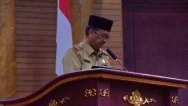 Plt Sekda Nunukan, Jabbar membacakan Raperda Inisiatif Pemkab Nunukan di Rapat Paripurna, Selasa (2/9/2025). Dok.Prokopim.