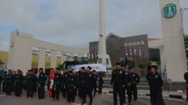 Perguruan Pencak Silat Pagar Nusa di Perbatasan RI - Malaysia, Nunukan, Kaltara, menggelar aksi damai bertajuk Santri Bela Kiai, memprotes tayangan program Expose Uncensored di stasiun televisi Trans7, yang dianggap melecehkan dunia pesantren, Minggu (19/10/2025). Dok.Edy.