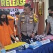 Pelaku penipuan, NN (36) diminta mempraktekkan metode penipuan emas para Lansia di Nunukan. Sejak awal 2024, NN berhasil meraup Rp 406 juta dari aksinya.