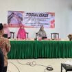 Wakil Ketua I DPRD Kabupaten Nunukan, Ir Arpiah, S.T., melaksanakan sosialisasi Peraturan Daerah (Perda) Nomor 16 Tahun 2015 tentang Pencegahan dan Penanganan Korban Perdagangan Orang, Rabu (8/10/2025) di Hotel Fortune Nunukan. Dok.DPRD Nunukan.