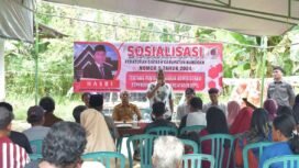 Anggota DPRD Nunukan, Hasbi, saat Sosialisasi Perda (Sosper) Perda Nomor 5 Tahun 2024 tentang Penyelenggaraan Administrasi Kependudukan dan Pencatatan Sipil, di Seimangkadu, Nunukan Selatan. Dok.DPRD Nunukan.