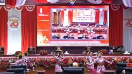 Tarian kolaborasi yang menjadi pesan menjaga persatuan dan kesatuan ditampilkan ciamik sebagai pembuka Rapat Paripurna HUT 26 Nunukan, Minggu (12/10/2025). Dok.Pemkab Nunukan.