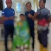 Petugas Damkar di Sebatik berhasil menyelamatkan bocah 9 tahun yang kemaluannya terjepit resleting. Dok.Disdamkar.