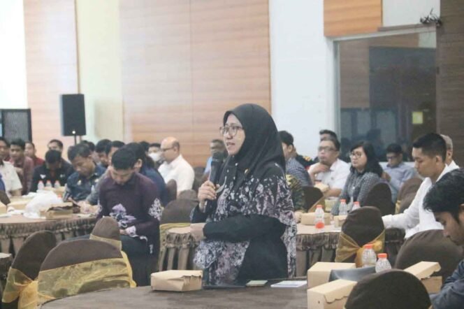 
					Wakil Ketua I DPRD Nunukan, Ir. Arpiah,ST, M.I.Kom, mengikuti forum kehumasan Badan Pemeriksa Keuangan (BPK) di Kota Tarakan, Selasa (25/11/2025). Dok. Sekretariat DPRD Nunukan.