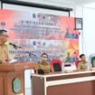 Plt Sekretaris Daerah Kabupaten Nunukan, Raden Iwan Kurniawan, membuka Bimbingan Teknis (Bimtek) BPBD terkait Pengkajian Kebutuhan Pasca Bencana (Jitupasna), Rencana Rehabilitasi dan Rekonstruksi Pasca Bencana (R3P), serta Penguatan Kapasitas Tim Reaksi Cepat (TRC) Kabupaten Nunukan, di Ruang Diklat BKPSDM Nunukan, Senin (24/11/2025). Dok.Prokopim.