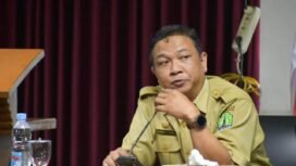Dinas Penanaman Modal dan Perijinan Terpadu Satu Pintu (DPMPTSP) Kabupaten Nunukan, sosialisasikan Peraturan Pemerintah Nomor 28 Tahun 2025 tentang Penyelenggaraan Perizinan Berusaha Berbasis Resiko bagi perangkat daerah penyelenggara perizinan di lingkungan pemerintah kabupaten Nunukan, Senin (3/11/2025). Dok.Prokopim.
