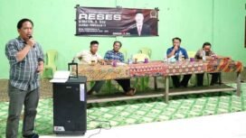 Anggota DPRD Nunukan, Gimson saat reses di Desa Luras Bagu, Sembakung Atulai, Senin (3/11/2025). Dok. Sekretariat DPRD Nunukan.