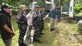 Eksibisi menembak pistol di LANAL Nunukan bersama insan pers. Dok.LANAL Nunukan.