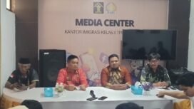 Imigrasi Nunukan menggelar jumpa pers menyoal tuduhan 'pungli' terhadap 8 WN Malaysia yang ramai di Medsos. 