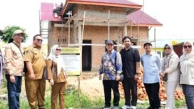 Direktorat Dana Transfer Umum (Dit. DTU) Jack Subarja beserta rombongan dari Kementrian Keuangan, melakukan monitoring pembangunan di Pulau Sebatik, Nunukan, Kaltara, Selasa (4/11/2025). Dok.Prokopim.