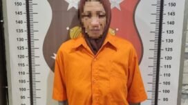 IRT bernama SR (42), diamankan Polisi. SR menyewa motor di rental Rp 100.000/hari dan digadaikan Rp 4,8 juta. Uang hasil gadai digunakan menutup utang dan kebutuhan sehari hari. Dok.Polsek Nunukan.