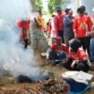 Desa Tanjung Karang, Pulau Sebatik, Nunukan, Kalimantan Utara, merayakan HUT 29 dengan cara bakar bakar ikan di Pantai Batu Lamampu, Minggu (2/11/2025). Dok.Prokopim.