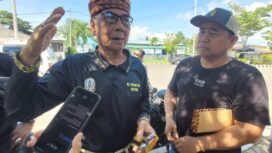 Ketua Masyarakat Adat Tidung, Yusuf, ditemui wartawan pasca pertemuan membahas laka speed boat yang menewaskan dua orang di perairan Haji Putri. Kasus ini diserahkan ke Lembaga Adat. Senin (15/12/2025).