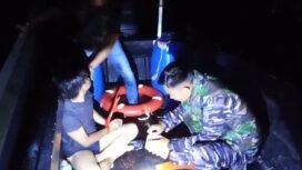 Prajurit LANAL Nunukan mengamankan seorang pelaku narkoba dalam operasi pengejaran Selasa (20/1/2026) dini hari. Sebanyak 150 gram sabu sabu berhasil diamankan. Dok.Penerangan LANAL Nunukan.