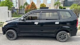 Mobil Avanza hitam yang menewaskan pengendara sepeda diamankan di Kantor Satlantas Nunukan. Dok.Polres Nunukan.