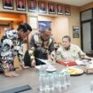 Bupati Nunukan, Irwan Sabri,  bergerak cepat melakukan klarifikasi dan koordinasi langsung dengan Badan Nasional Pengelola Perbatasan (BNPP) meminta dukungan pusat untuk akselerasi pembangunan di wilayah eks OBP. Dok.Prokopim.