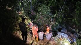 Salah satu peristiwa laka lantas paling tragis di Nunukan tahun 2025. Mobil tanki air terperosok ke jurang, supir tewas tergencet body truk. Dok.Satlantas Nunukan.