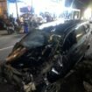 Mobil minibus Toyota Calya dengan nomor polisi DP 1770 CF yang terlibat insiden laka lantas dan menewaskan Aldi, diamankan polisi bersama pengemudinya. Dok. Satlantas Polres Nunukan.