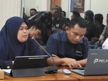 GM PT Pelindo Nunukan, Anugerah Amaliah saat hering di DPRD Nunukan, membahas keberatan para supir truk atas kenaikan tarif e-pass dari Rp 2 juta menjadi Rp 2,5 juta.