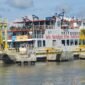 Kapal Feri yang melayani pelayaran rute Nunukan - Sebatik.
