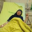 Sitti Halimah, Guru Agama SDN 01 Sebatik Tengah, drop pasca dugaan bulying dan penganiayaan oleh Kepsek. Dok.Junaedi.