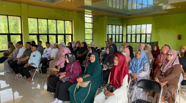 Sejumlah Calhaj Nunukan mengikuti Bimbingan Manasik Haji oleh Kemenhaj Nunukan. Dok.Kemenhaj Nunukan.