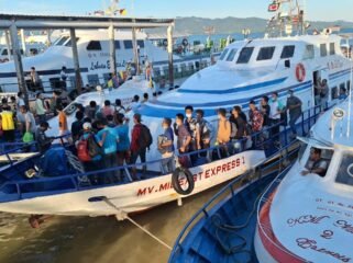 Sejumlah kapal Nunukan - Tawau yang berlabuh di Pelabuhan Internasional, Tunon Taka, Nunukan.