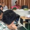 Rapat Pansus III DPRD Kaltara terkait Rancangan Peraturan Daerah (Raperda) tentang Tata Cara Perizinan Pengusahaan dan Persetujuan Penggunaan Sumber Daya Air di Wilayah Sungai (WS) Kayan. Dok.Arming.