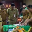 Penjabat (Pj.) Sekretaris Daerah Kabupaten Nunukan, Drs. Raden Iwan Kurniawan, mewakili Bupati Nunukan, Irwan Sabri, melantik dan mengambil sumpah/janji jabatan tiga Aparatur Sipil Negara (ASN) di lingkungan Pemerintah Kabupaten Nunukan, Selasa (14/4/2026). Dok.Prokopim.