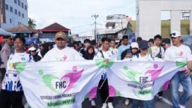 Gerak jalan dalam peringatan hari autis sedunia 2026, para penyandang disabilitas juga dibagi kartu untuk mendapat pelayanan umum tanpa diskriminasi. Dok.Prokopim.