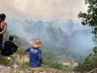 Karhutla di Mansapa Nunukan, Selatan, Sabtu (18/4/2026). Lebih 2 Ha lahan sejumlah warga hangus terbakar. Dok.BPBD Nunukan.