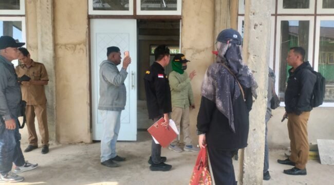 Sebuah Mushola yang dinilai dibangun asal asalan, dijumpai dalam monitoring LKPJ 2025, yang dilakukan Ketua DPRD Nunukan, Hj Rachma Leppa Hafid. Dok.DPRD Nunukan.