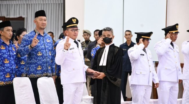 Sebanyak 208 pejabat administrator, pengawas, dan fungsional di lingkungan Pemerintah Kabupaten Nunukan, dilantik dan diambil sumpah jabatan pada Selasa (7/4/2026). Dok.Edy Santri.