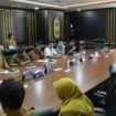 Dewan Perwakilan Rakyat Daerah (DPRD) Provinsi Kalimantan Utara, menggelar Rapat Dengar Pendapat (RDP) menyoal antrean panjang bahan bakar minyak (BBM) di Kabupaten Bulungan, Senin (20/04/2026). DPRD Kaltara.