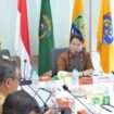 Ketua DPRD Provinsi Kalimantan Utara, H. Achmad Djufrie, bersama Gubernur Kalimantan Utara, Zainal Arifin Paliwang, menghadiri pertemuan strategis dalam rangka membahas peluang investasi pengembangan jalur kereta api lintas Kalimantan Utara, di Kantor Badan Penghubung Provinsi Kaltara di Jakarta, Selasa (21/04/2026). Dok.DPRD Kaltara.