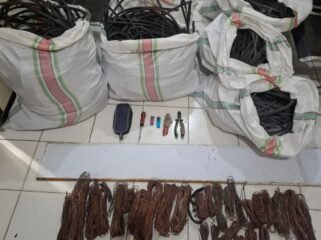 Kabel tembaga yang diamankan sebagai barang bukti kejahatan para pencuri kabel listrik PLN. Dok.Polres Nunukan.