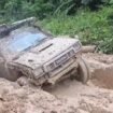 Kondisi jalur utama di wilayah Krayan. Jalan kendaraan menjelma jalur off road dan mengakibatkan kenaikan harga pada semua barang kebutuhan masyarakat. Dok.Gat Khaleb.