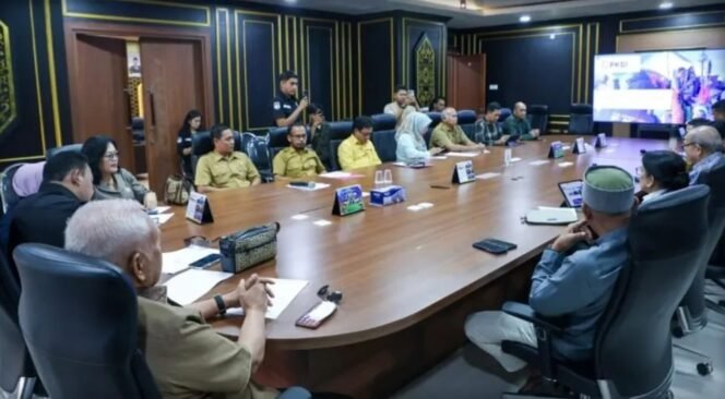 
					Komisi IV Dewan Perwakilan Rakyat Daerah (DPRD) Kalimantan Utara, menggelar rapat audiensi bersama Perkumpulan Keluarga Berencana Indonesia (PKBI), membahas penguatan program kesehatan reproduksi, kependudukan, serta rencana pembentukan kepengurusan PKBI di wilayah Kalimantan Utara, Senin (4/5/2026). Dok.DPRD Kaltara.