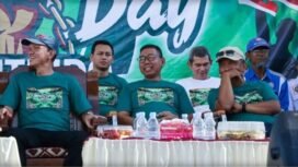 Wakil Ketua DPRD Provinsi Kalimantan Utara, H. Muddain, bersama Wakil Ketua Komisi IV DPRD Kaltara, Dr. H. Syamsuddin Arfah, menghadiri Peringatan Hari Buruh Internasional (May Day) 2026 di Kota Tarakan, Minggu (03/05/2026). Dok.DPRD Kaltara.