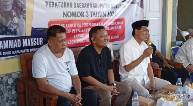 Anggota DPRD Nunukan, Muhammad Mansur saat melakukan Sosialisasi Perda Nomor 3 Tahun 2021 tentang Narkoba. Dok.DPRD Nunukan.