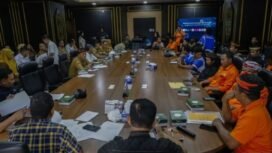 Dewan Perwakilan Rakyat Daerah (DPRD) Provinsi Kalimantan Utara, menggelar Rapat Dengar Pendapat (RDP) bersama Partai Buruh Exco Kalimantan Utara, perwakilan serikat buruh, organisasi masyarakat, serta Organisasi Perangkat Daerah (OPD) terkait, di Ruang Rapat DPRD, Selasa (5/5/2026). Dok.DPRD Kaltara.