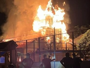 Gereja Katolik Santo Yosep di Desa Sekikilan, Tulin Onsoi, terbakar Jumat (12/6/2026) dini hari. Dok.Hikmah.