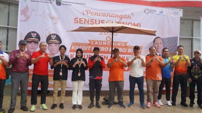 
					Bupati Nunukan bersama Kepala BPS Provinsi Kalimantan Utara Dr. Mustaqim, saat launching pencanangan sensus ekonomi 2026 dan peluncuran Program Kredit Mikro UMKM, di Gedung UMKM Center, Tanah Merah, Nunukan. Dok.BPS Nunukan.