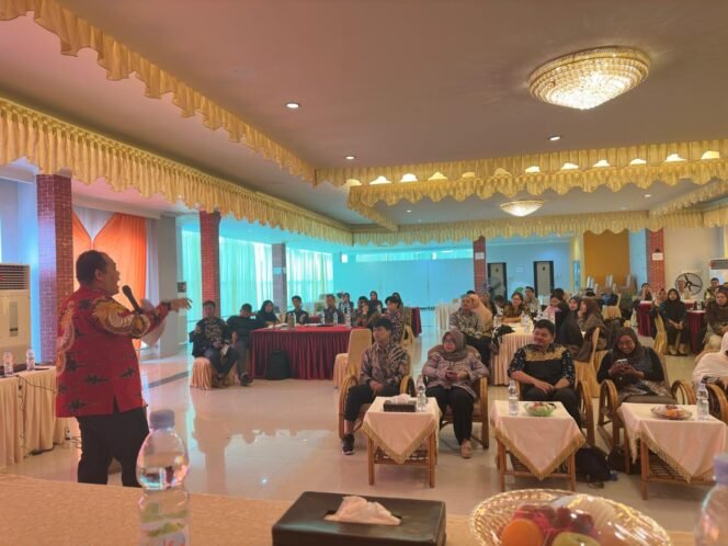 
					Badan Pusat Statistik (BPS) Kabupaten Nunukan, Kalimantan Utara, menggelar Pelatihan Petugas Sensus Ekonomi 2026 sebagai persiapan pelaksanaan pendataan sosial ekonomi dan usaha. Dok.BPS Nunukan.