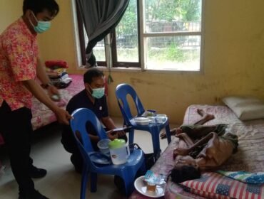Kondisi terakhir Almarhum Aras, eks TKI Malaysia yang ditemukan meninggal dunia di shelter Dinsos. Dok.DSP3A.