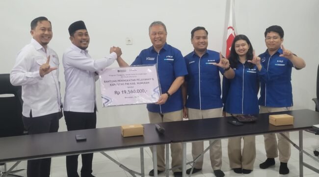 Pemberian TJSL PT Pelni senilai Rp 19.560.000 kepada PMI Nunukan, Rabu (1/7/2026).