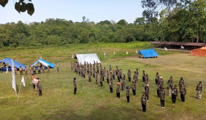 
					Dewan Pimpinan Daerah (DPD) Partai Keadilan Sejahtera (PKS) Kabupaten Nunukan, Kalimantan Utara,  menggelar Kemah Bela Negara (KEMBARA), di Bumi Perkemahan Mansapa, Nunukan Selatan, Sabtu (18/7/2026). Dok. PKS Nunukan.