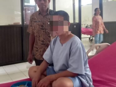 Seorang wanita bernama IR (34), warga Jalan Hasanuddin RT 11, Nunukan Timur, Nunukan, Kalimantan Utara, dibawa ke RSJ di Kota Tarakan, untuk mendapat penanganan kejiwaan, Rabu (22/7/2026). Dok.DSP3A Nunukan.