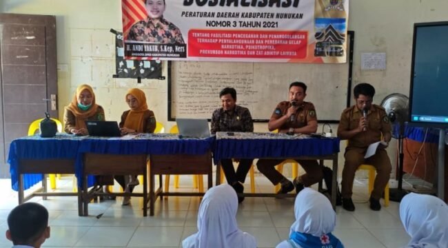 Anggota DPRD Nunukan, Kalimantan Utara, Andi Yakub, menggelar Sosialisasi Peraturan Daerah (Sosper) Nomor 3 Tahun 2021 Tentang Fasilitasi Pencegahan dan Penanggulangan terhadap Penyalahgunaan dan Peredaran Gelap Narkotika, Psikotropika, Prekursor Narkotika dan Zat Adiktif Lainnya, di SMPN 02 Sebatik Barat. Dok.DPRD Nunukan.