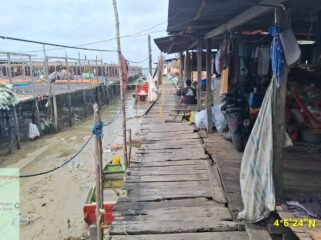 Salah satu jembatan jerambah di Sebatik yang perlu segera diperbaiki. Dok.Andre Pratama.
